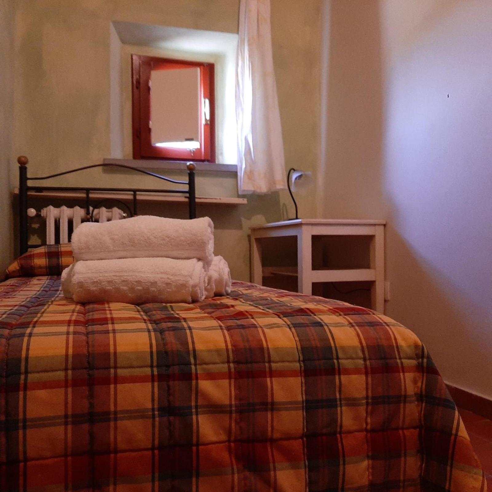 Castellare Di Tonda Tuscany Country Resort & Spa Монтайоне Экстерьер фото